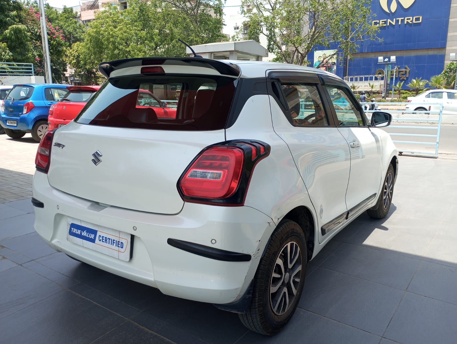 Maruti Suzuki Swift VXI