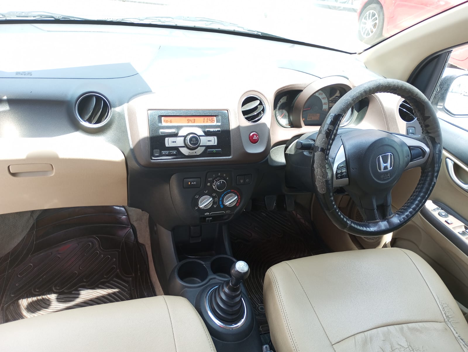Honda Brio VX