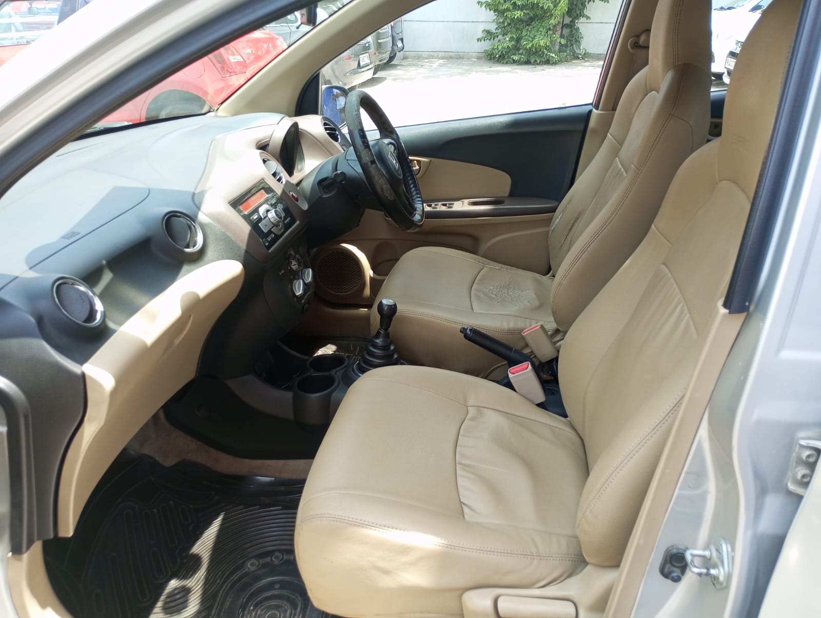 Honda Brio VX
