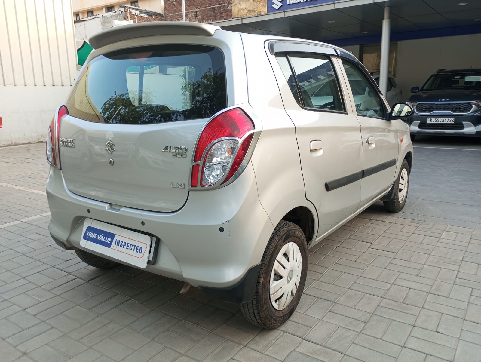 Maruti Suzuki Alto LXI