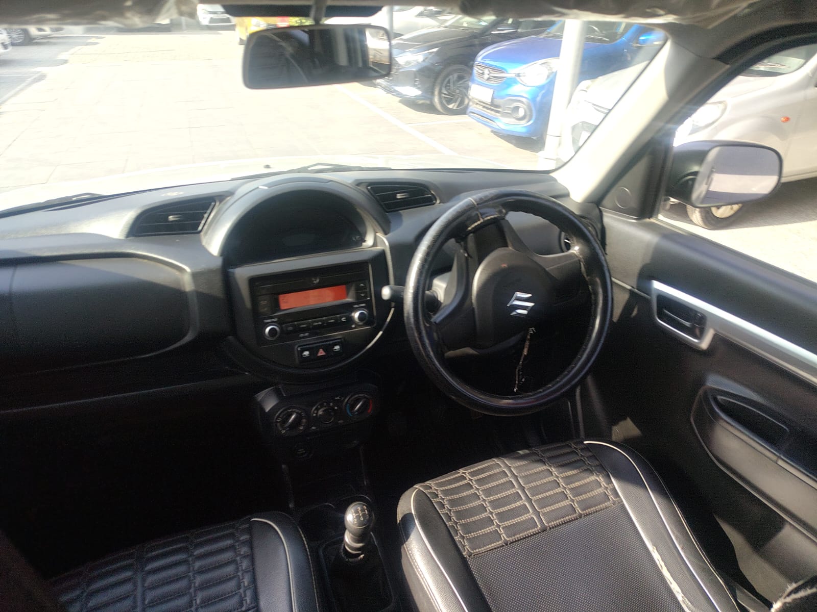 Maruti Suzuki S presso vxi