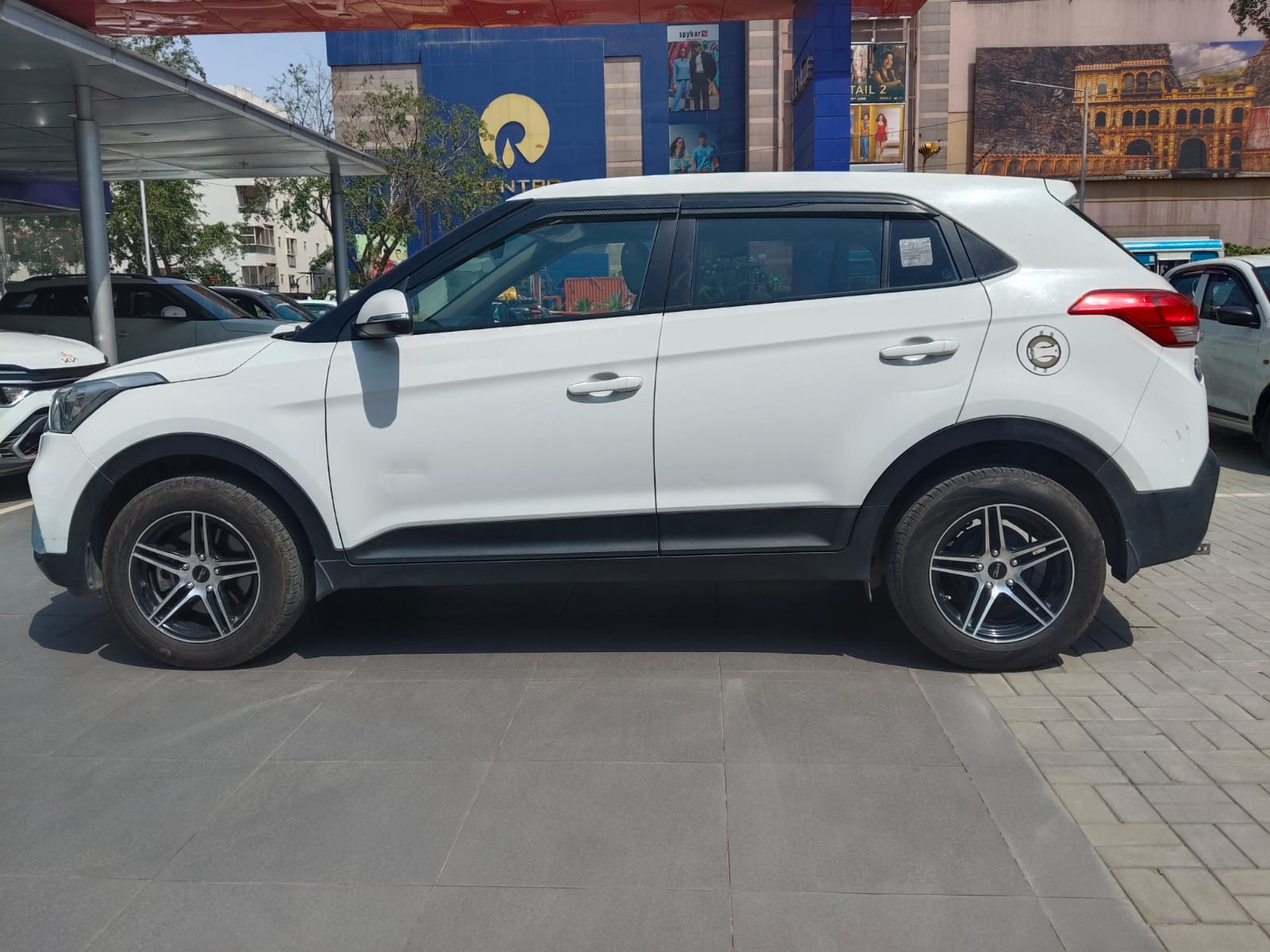 Hyundai Creta EX