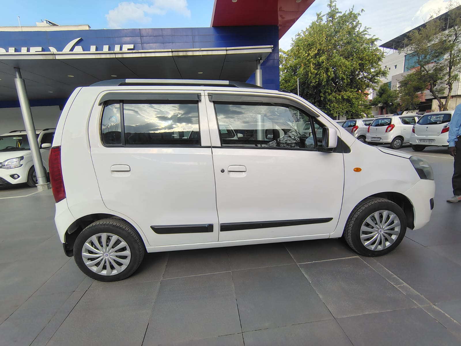 Maruti Suzuki Wagon R VXI