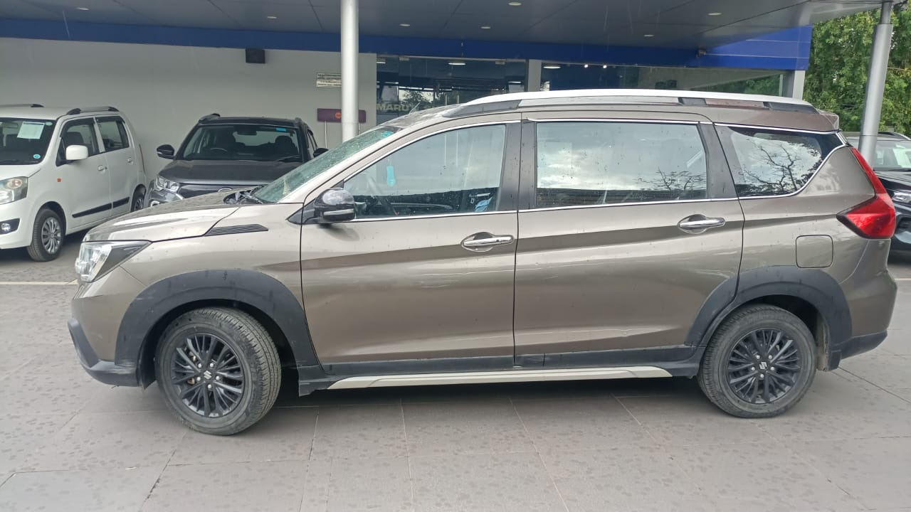 Maruti Suzuki XL6 Zeta