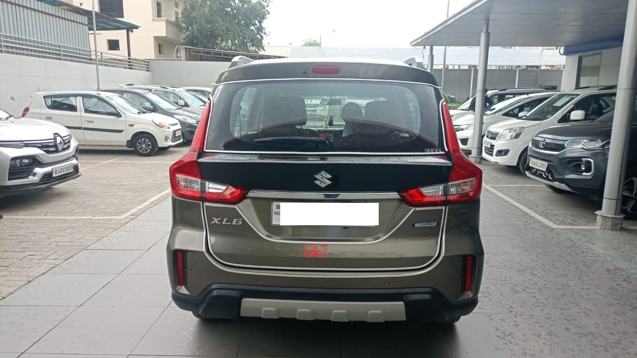 Maruti Suzuki XL6 Zeta