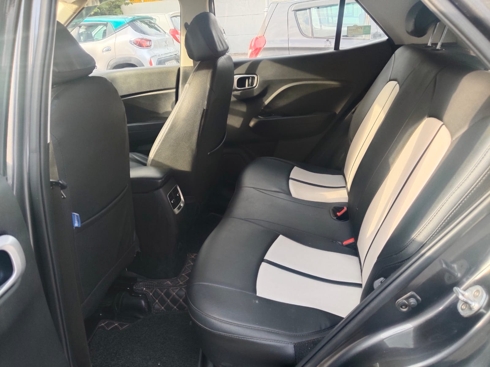 Hyundai Venue S+