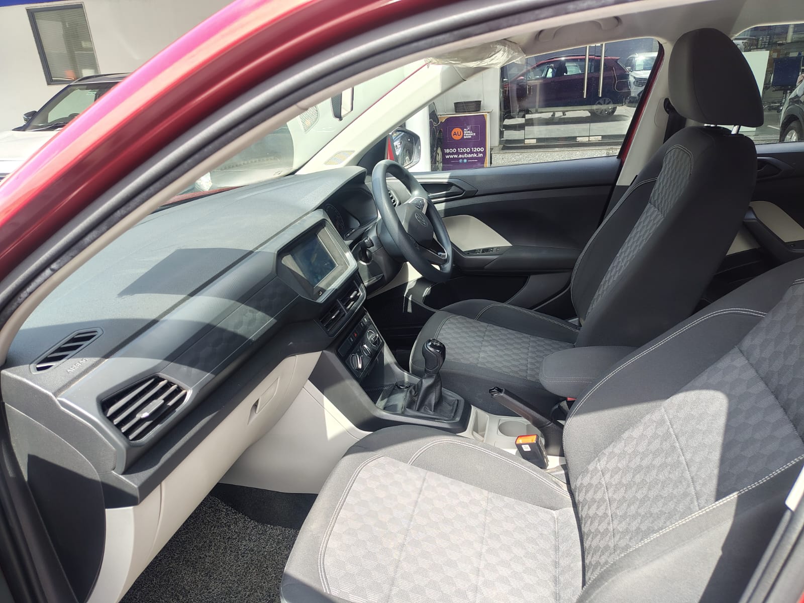 Volkswagen Taigun Comfortline Tsi