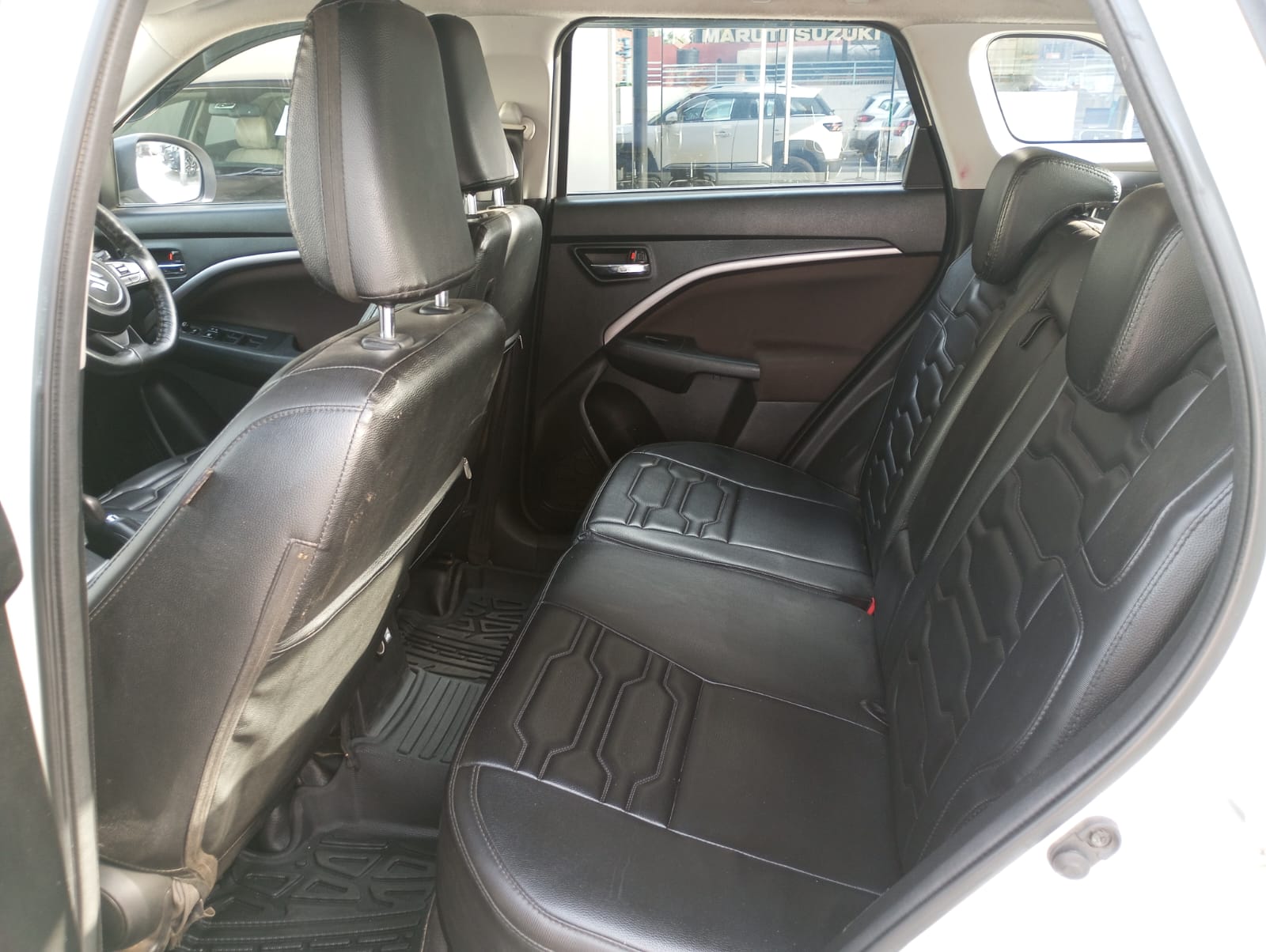 Maruti Suzuki Brezza Smart Hybrid zxi o