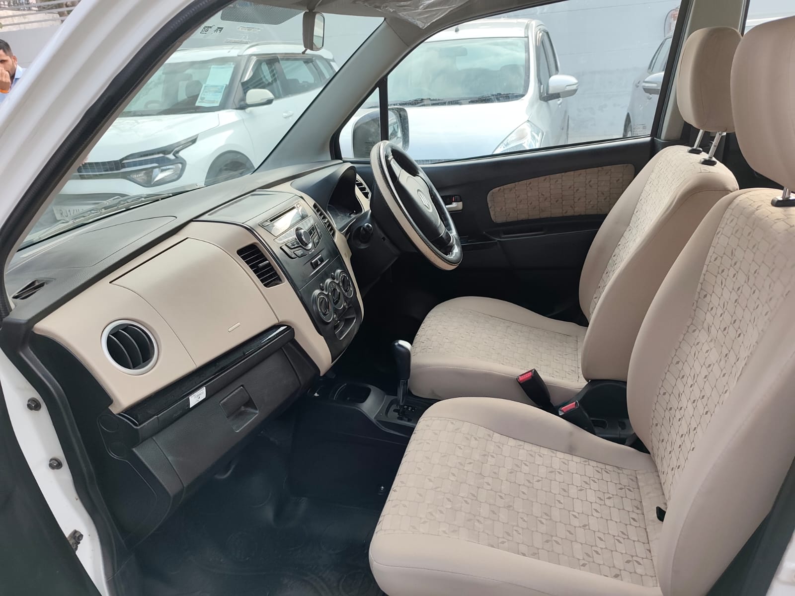 Maruti Suzuki Wagon R VXI AMT