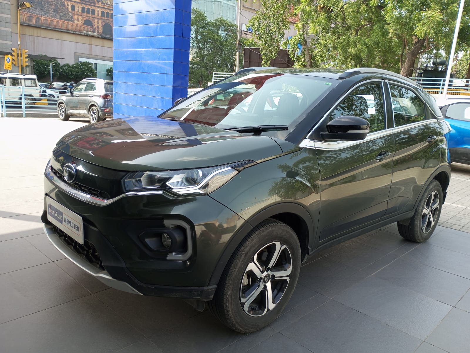 Tata Nexon xz+ s