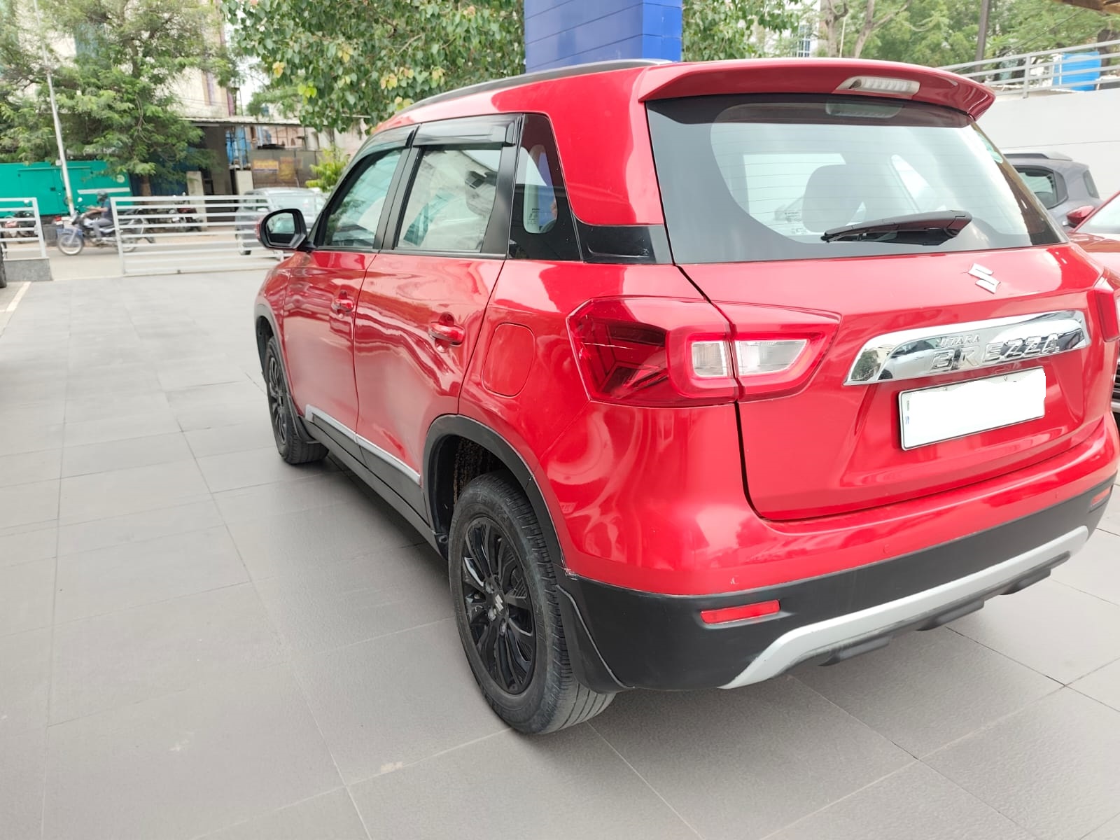Maruti Suzuki Brezza ZXI