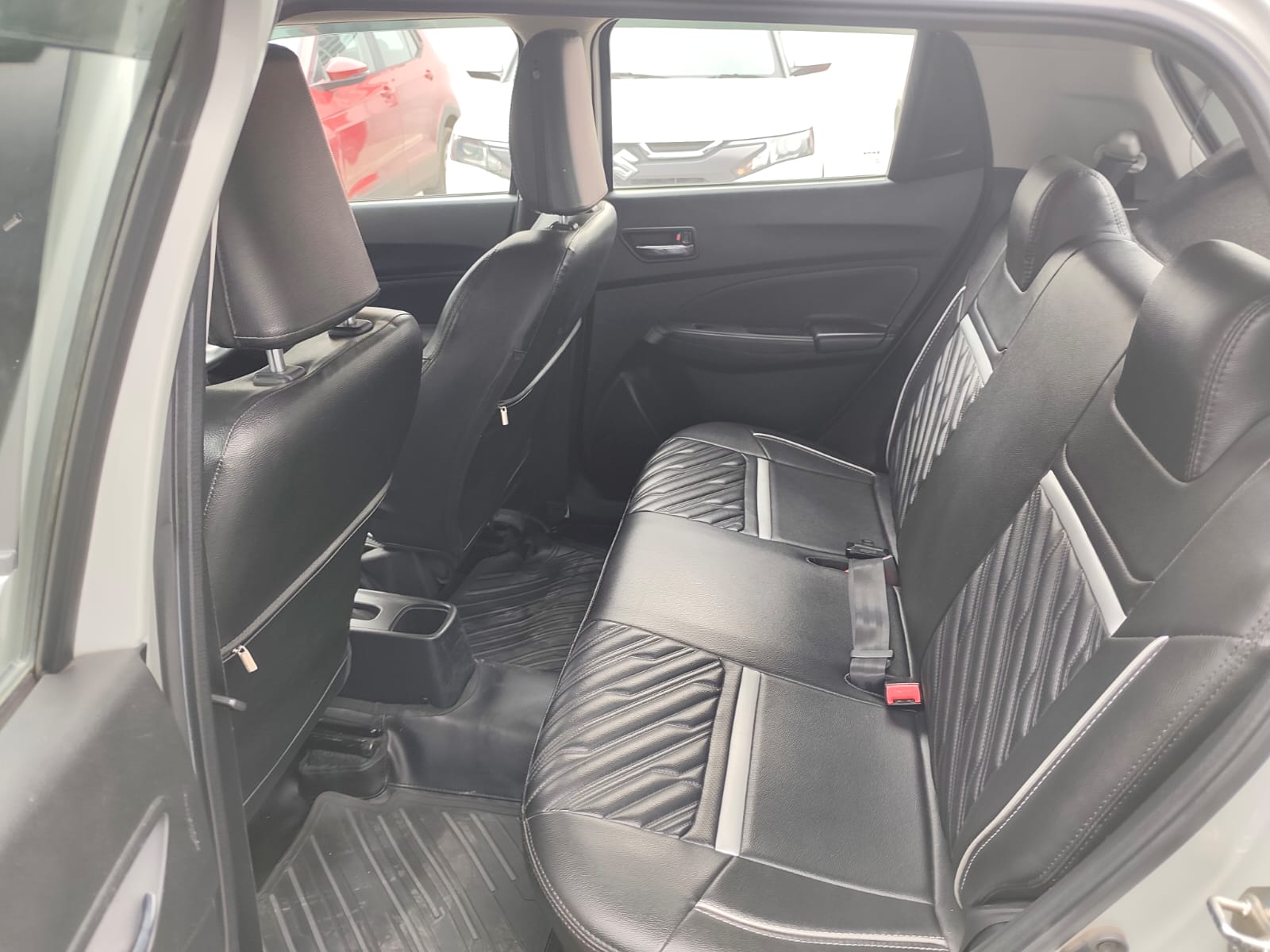 Maruti Suzuki Swift VXI