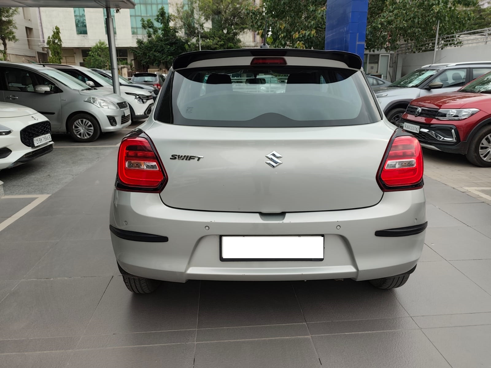 Maruti Suzuki Swift VXI