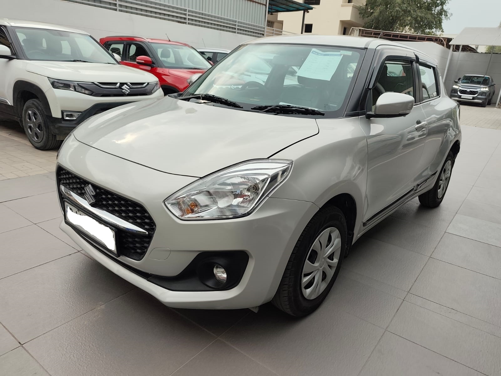Maruti Suzuki Swift VXI
