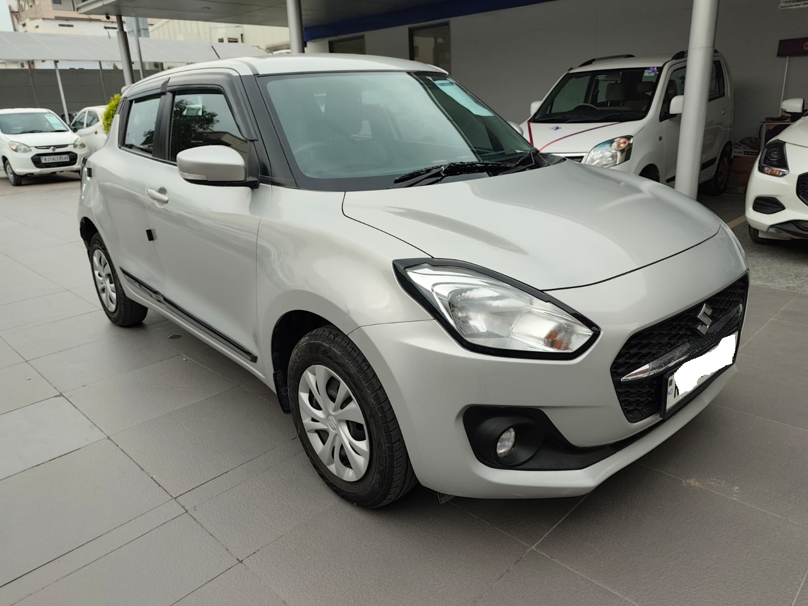 Maruti Suzuki Swift VXI