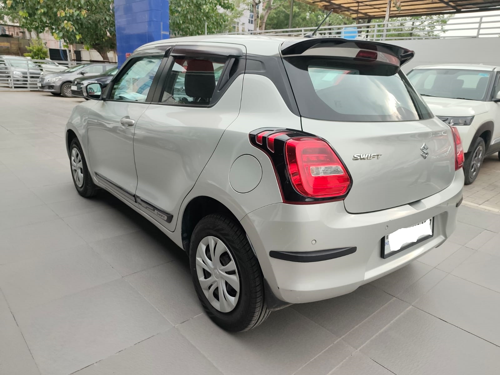 Maruti Suzuki Swift VXI