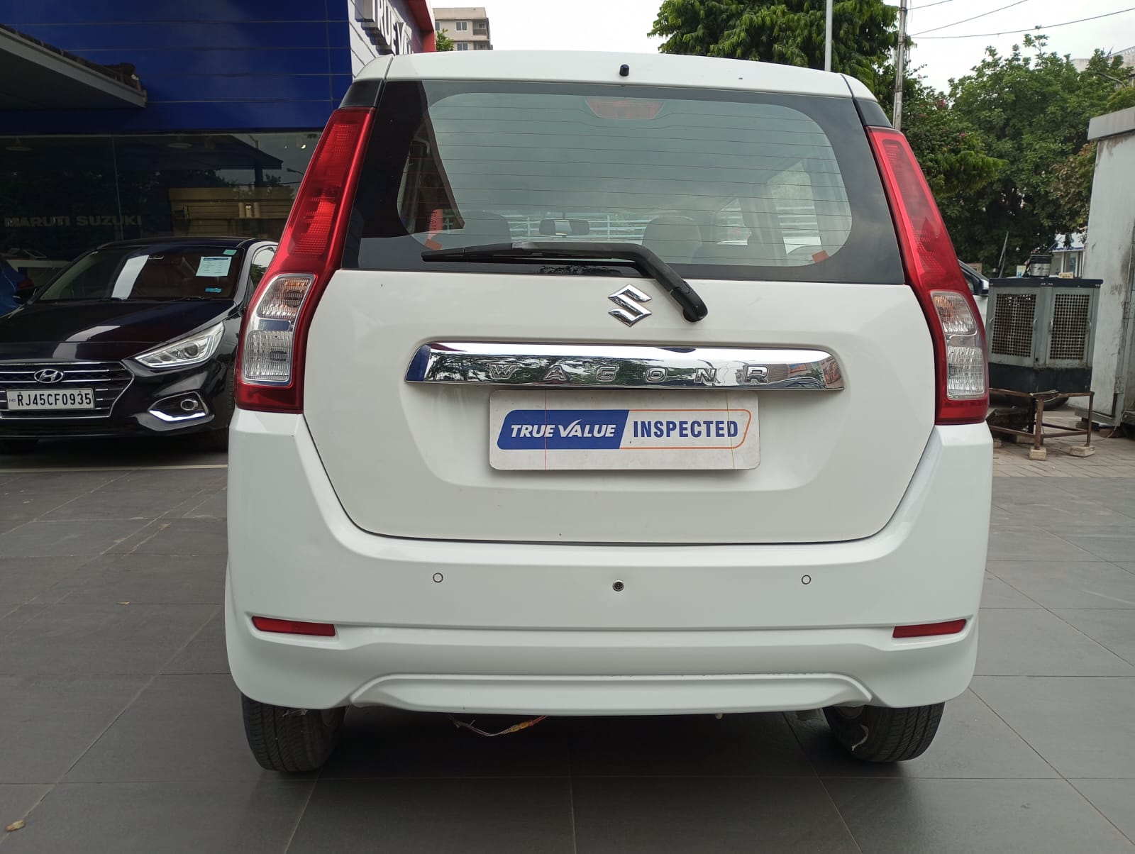 Maruti Suzuki Wagonr Zxi Ags 1 2L