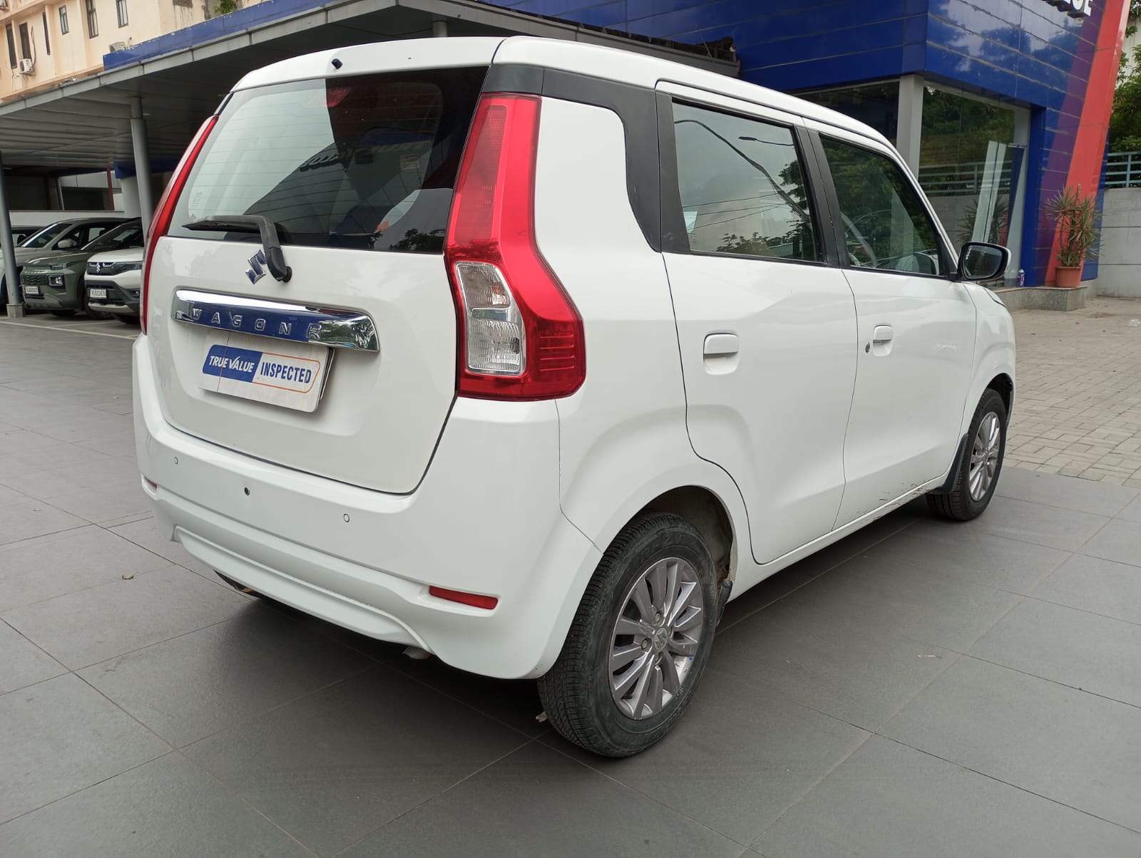 Maruti Suzuki Wagonr Zxi Ags 1 2L