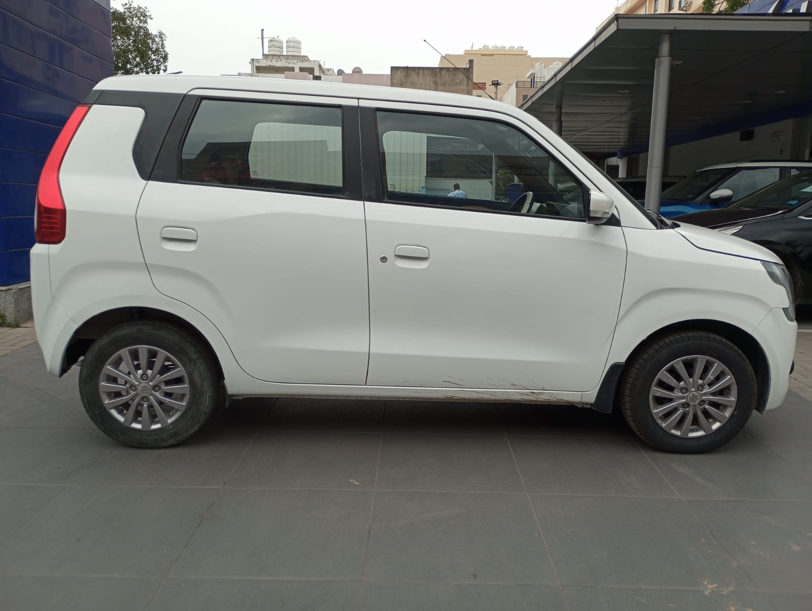Maruti Suzuki Wagonr Zxi Ags 1 2L