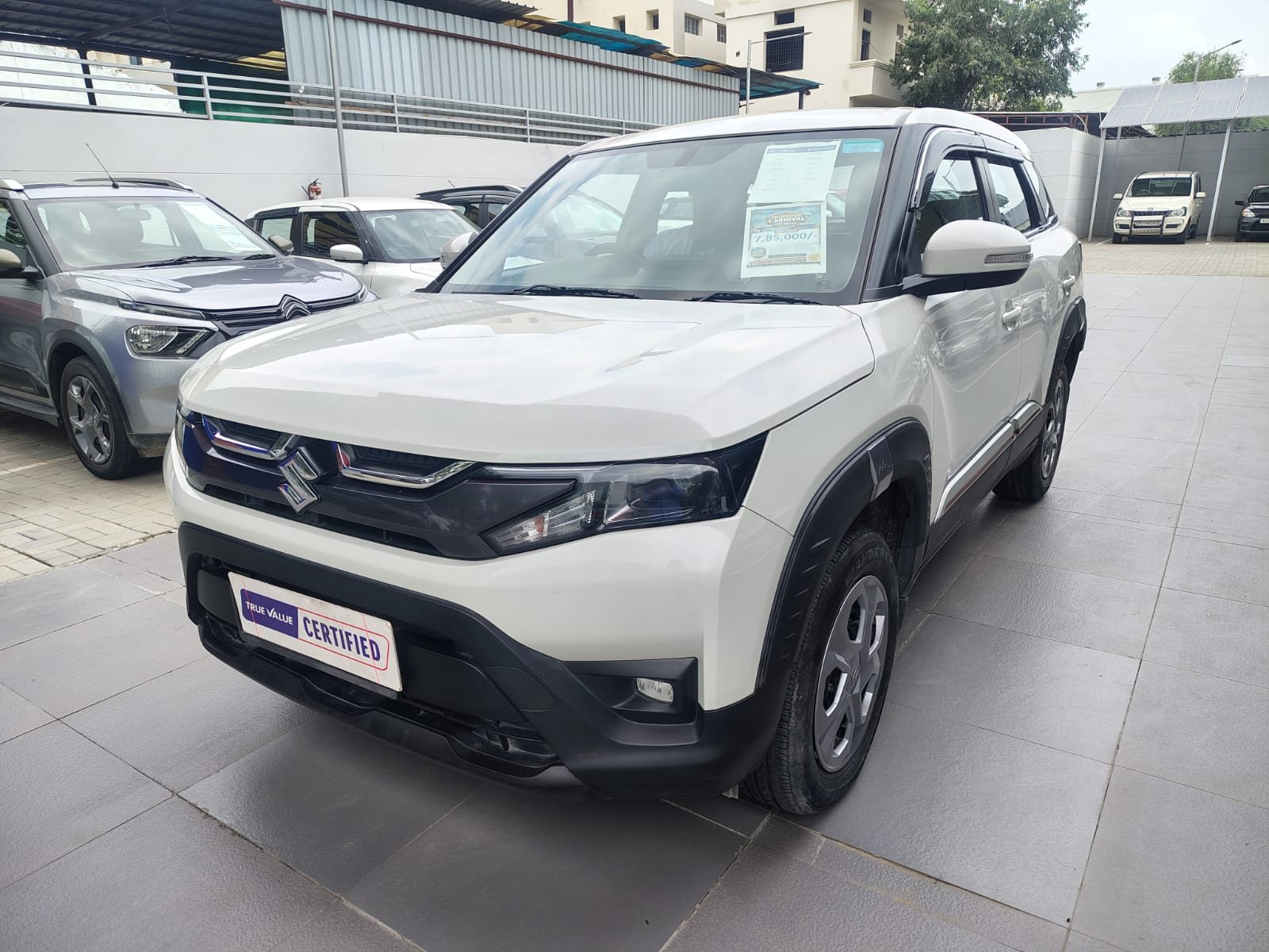 Maruti Suzuki Brezza vxi
