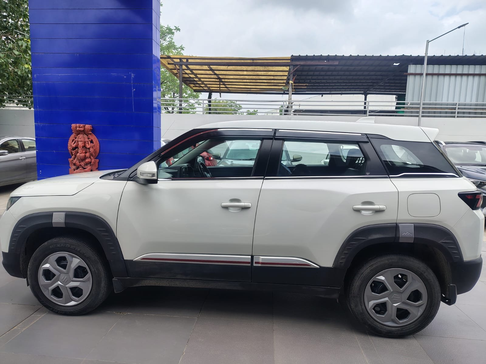 Maruti Suzuki Brezza vxi