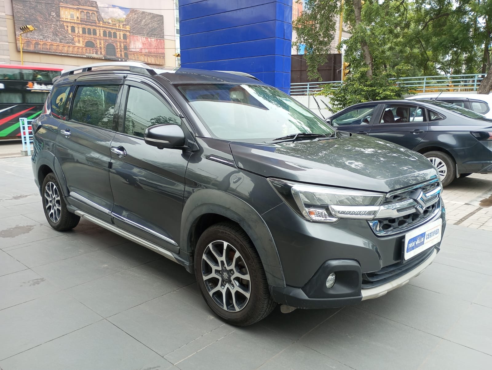 Maruti Suzuki XL6 Smart Hybrid Alpha+