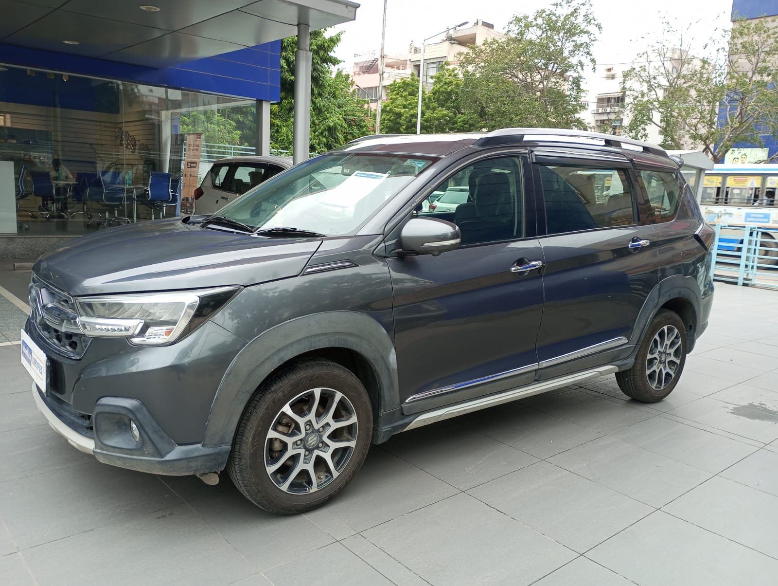 Maruti Suzuki XL6 Smart Hybrid Alpha+