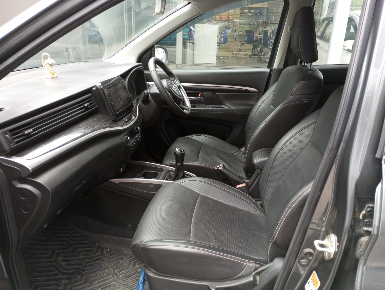 Maruti Suzuki XL6 Smart Hybrid Alpha+