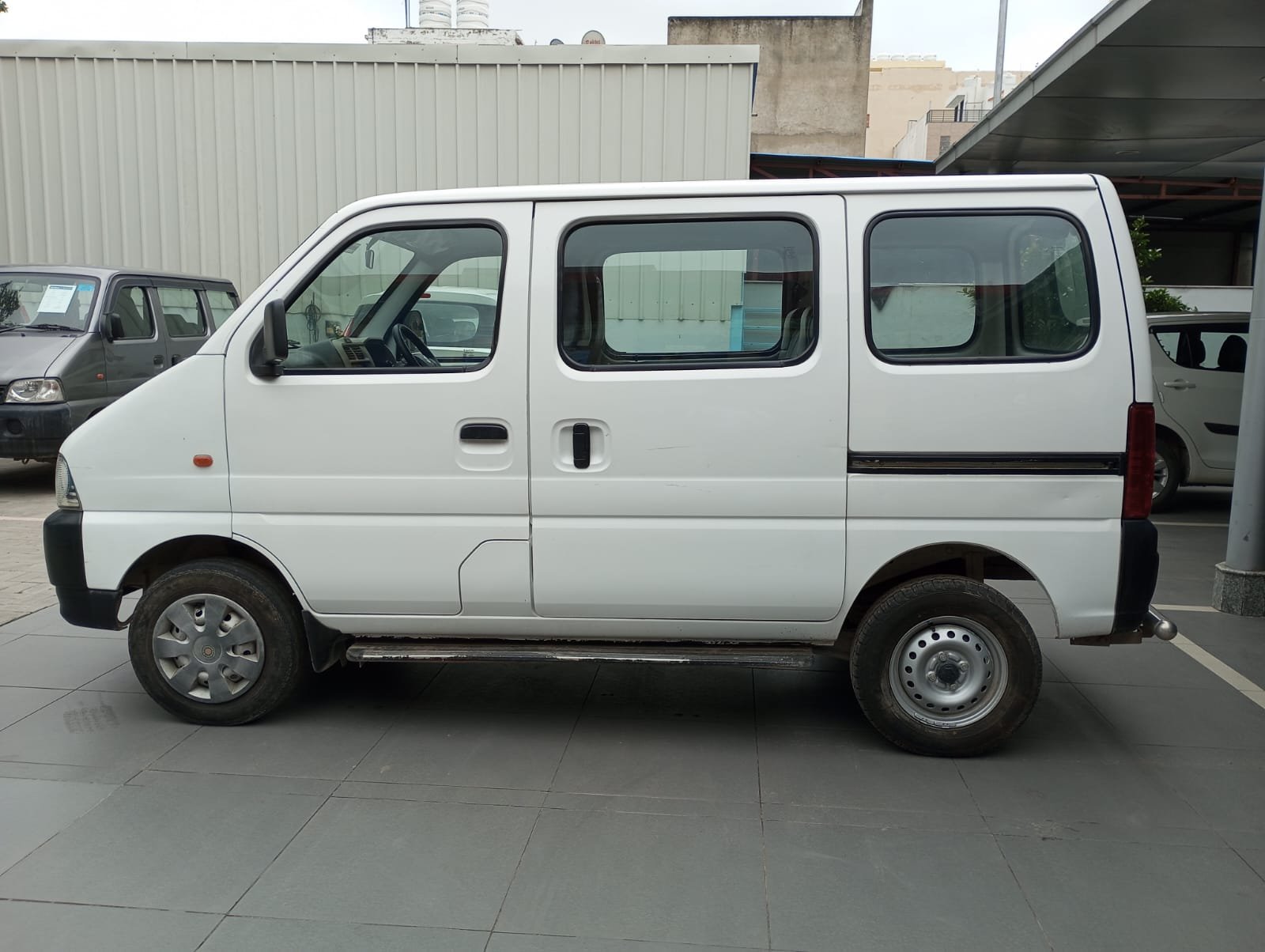 Maruti Suzuki Eeco 5 Str Ac