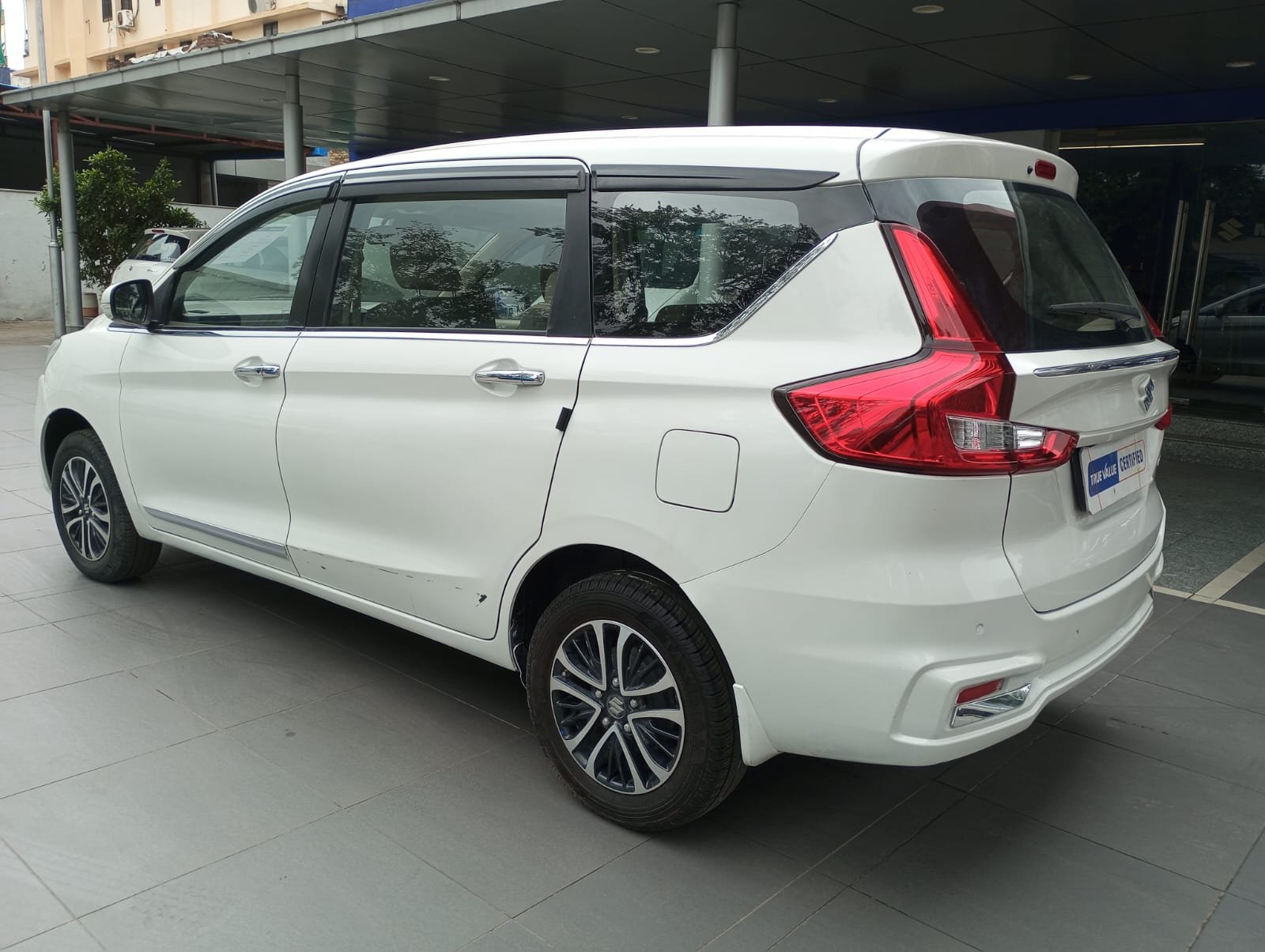 Maruti Suzuki Ertiga Smart Hybrid Zxi+