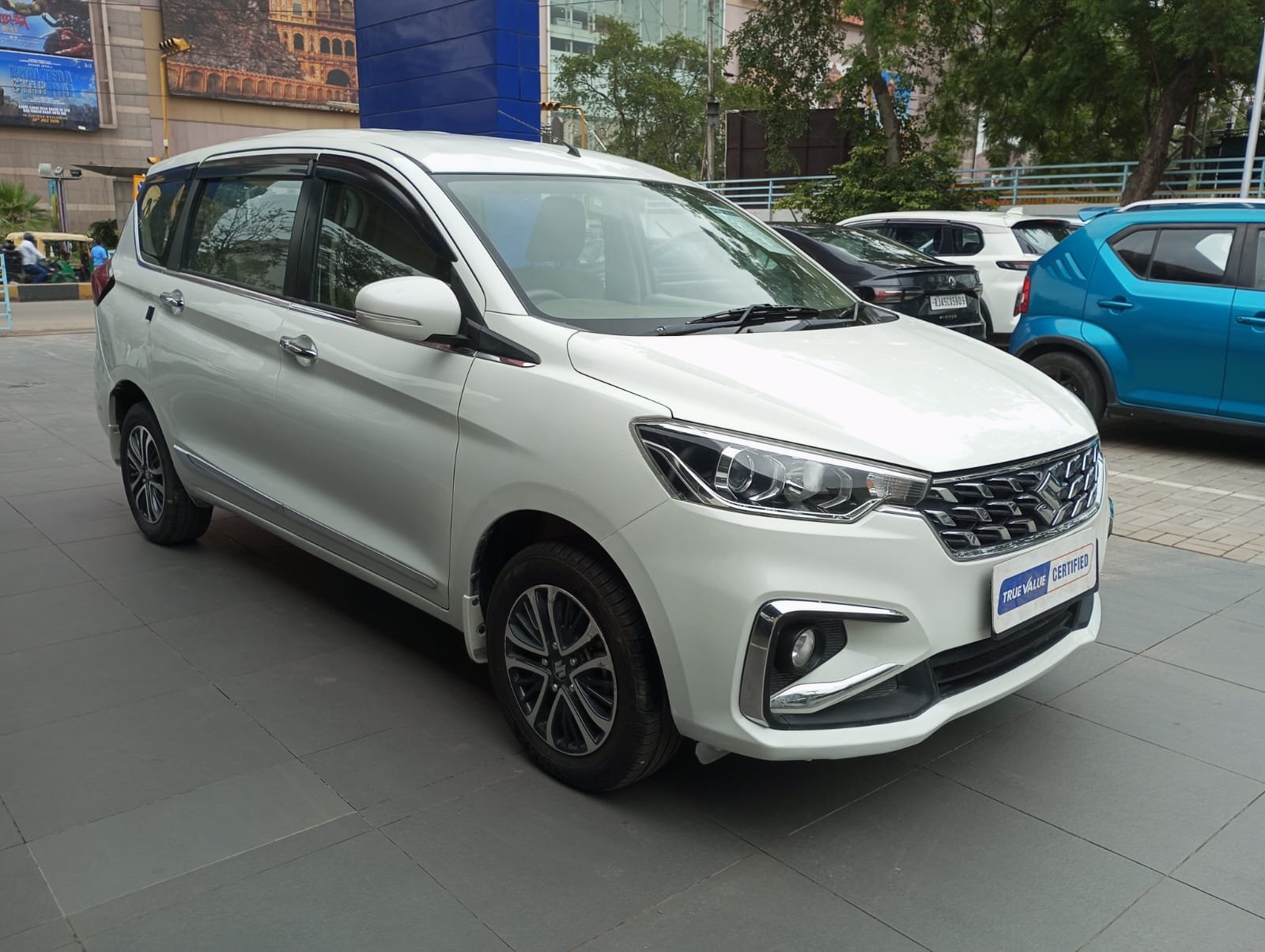 Maruti Suzuki Ertiga Smart Hybrid Zxi+