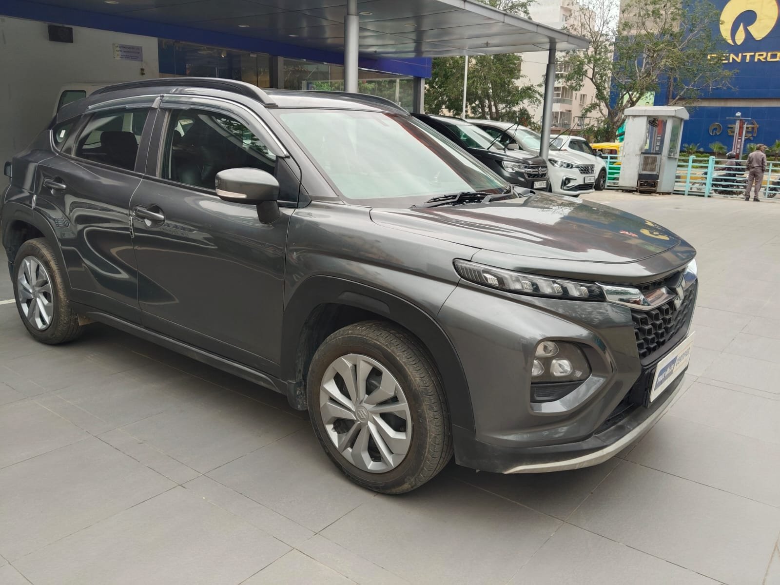 Maruti Suzuki Fronx Sigma Cng