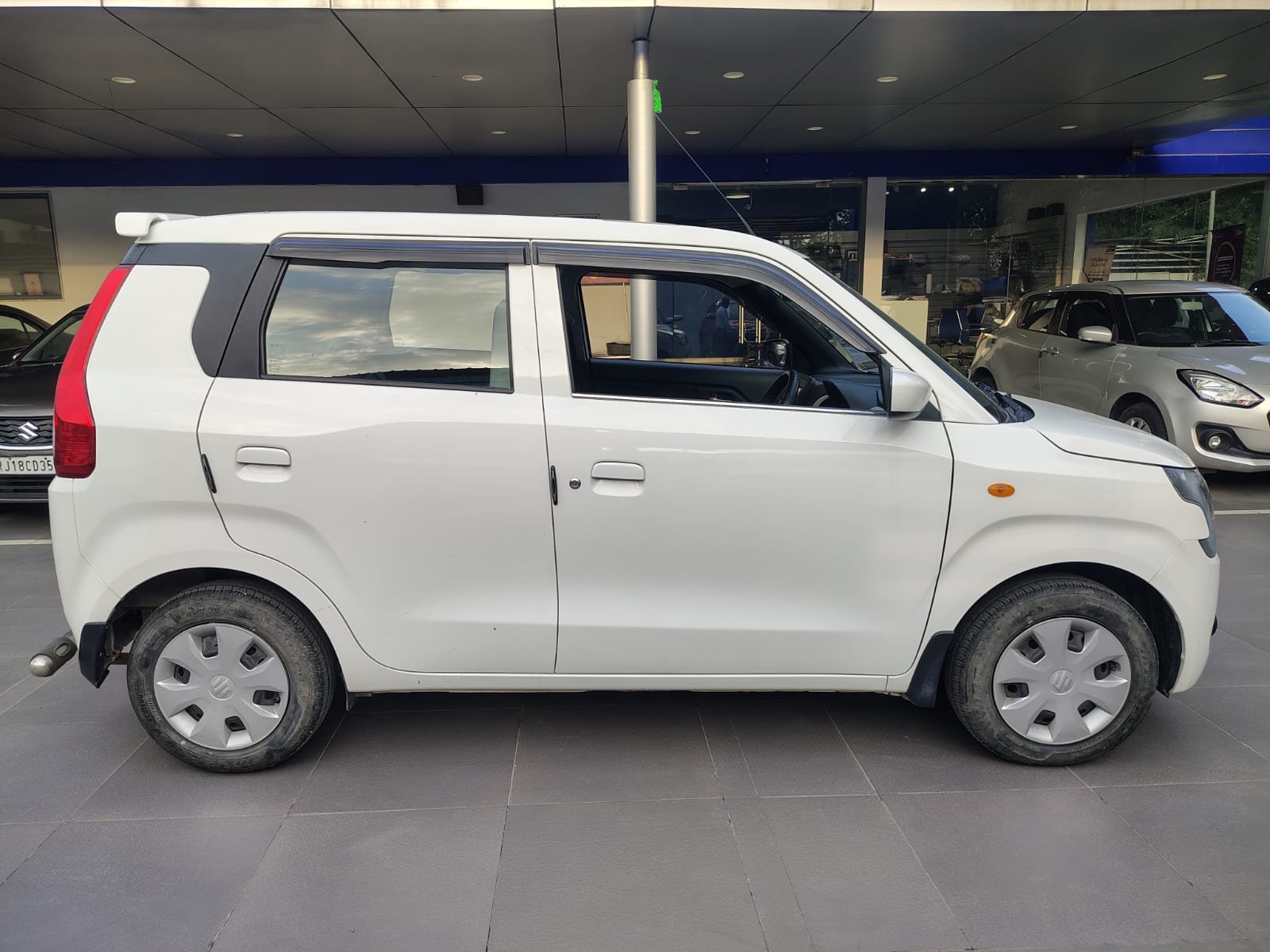 Maruti Suzuki Wagon R VXI
