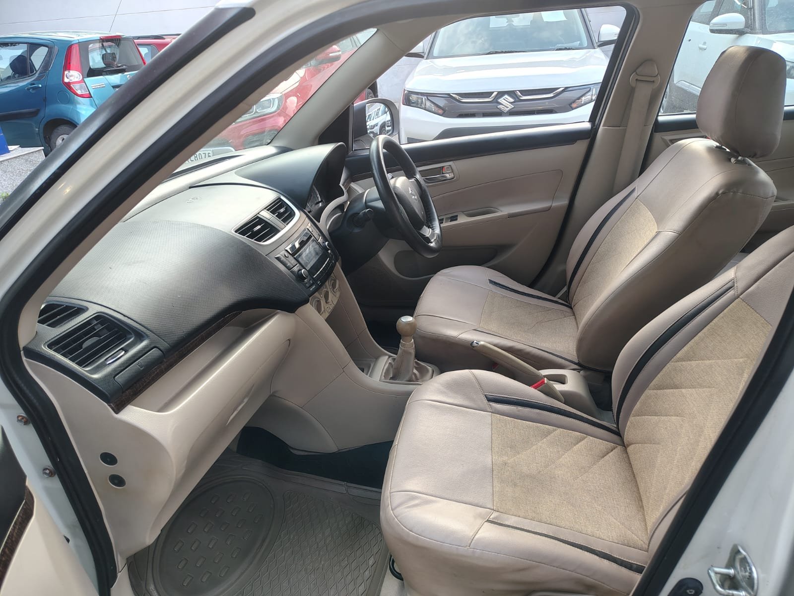 Maruti Suzuki Swift Dzire VXI
