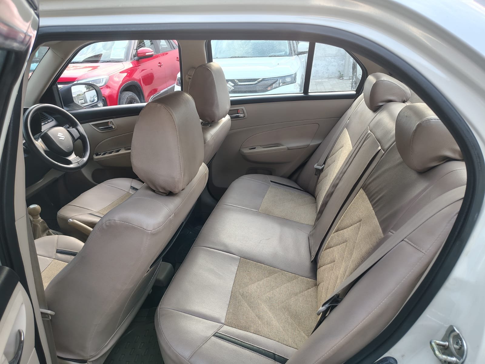 Maruti Suzuki Swift Dzire VXI
