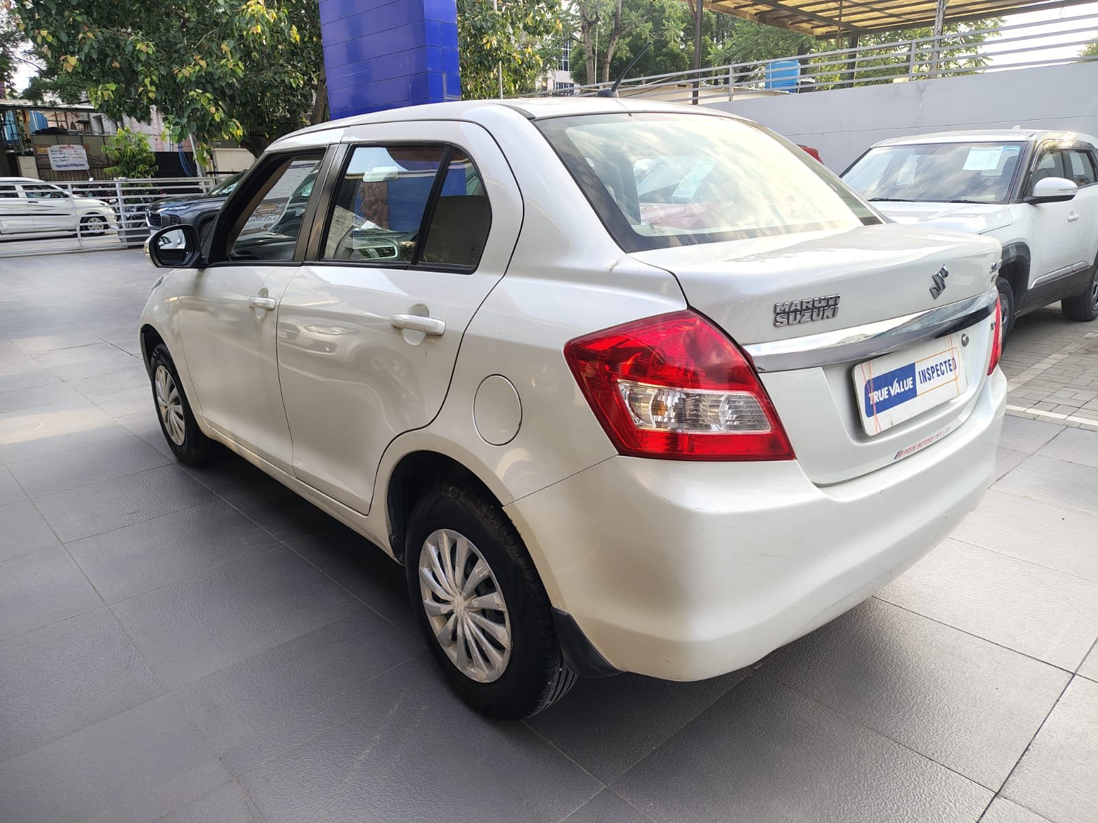 Maruti Suzuki Swift Dzire VXI