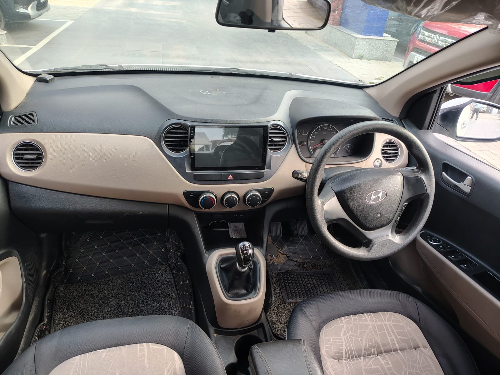 Hyundai Grand I-10 Sportz