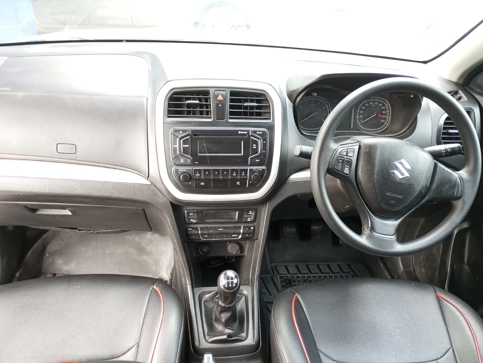 Maruti Suzuki V Brezza Vxi