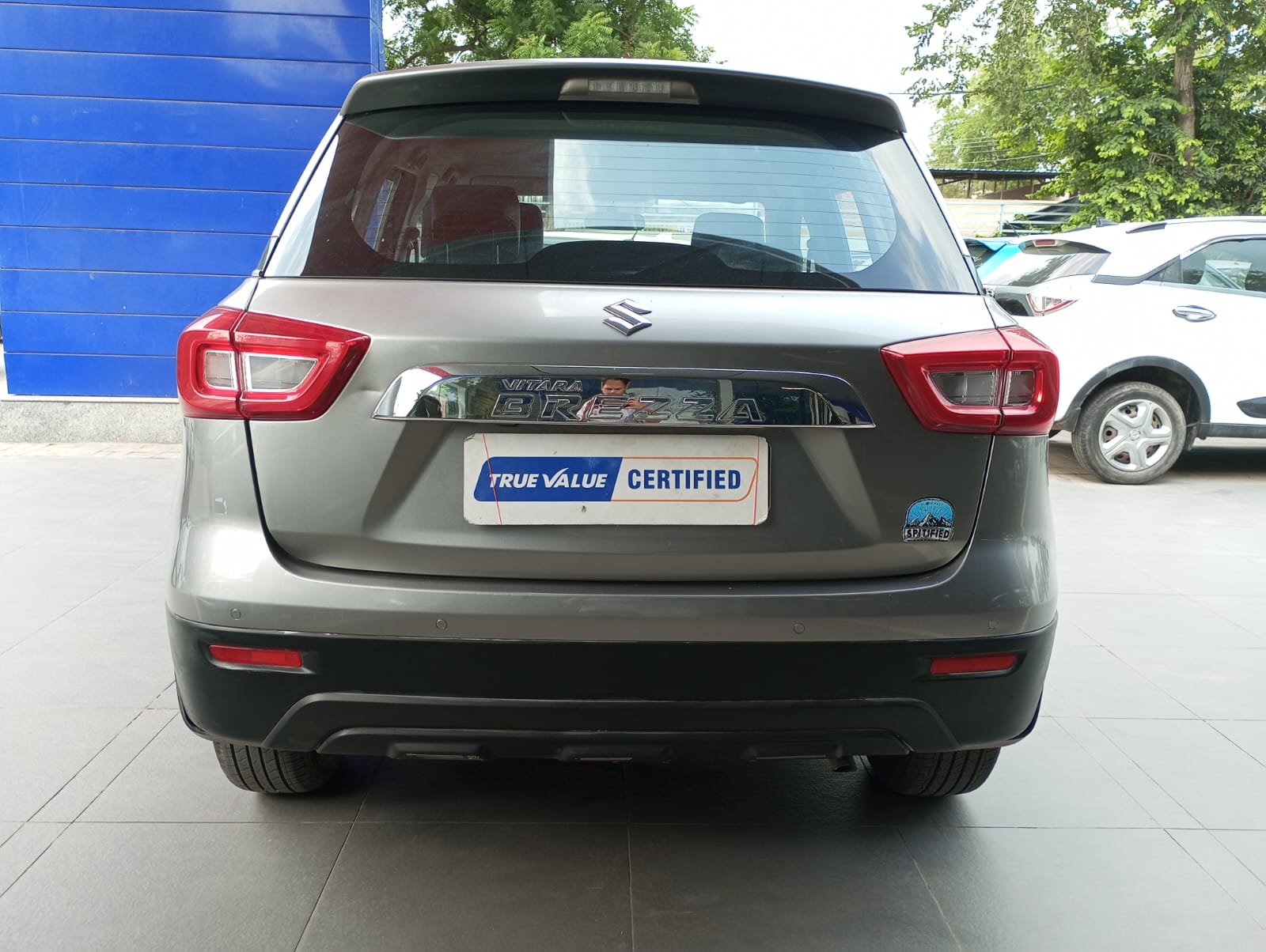 Maruti Suzuki V Brezza Vxi