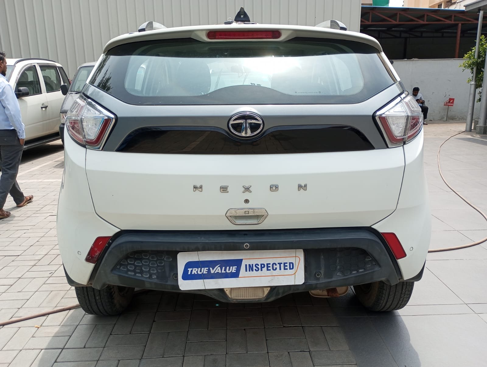 Tata Motor Tata Nexon XE 1.2 RTN BS4