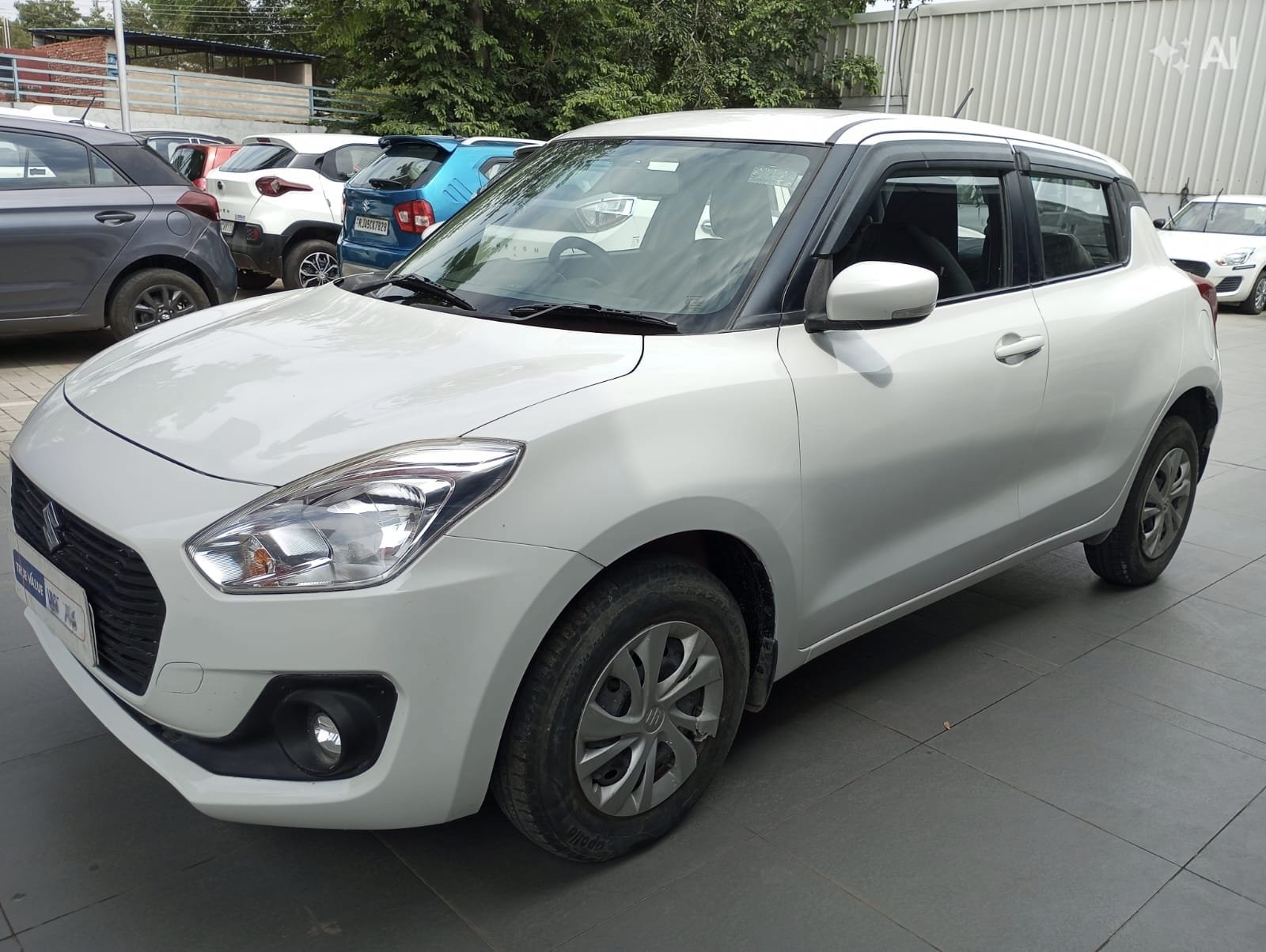 Maruti Suzuki Swift VXI