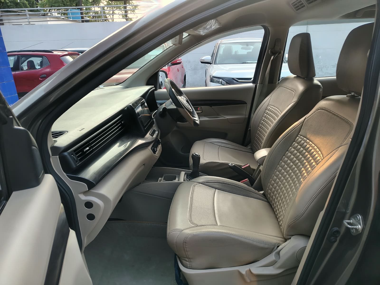 Maruti Suzuki Ertiga Zxi