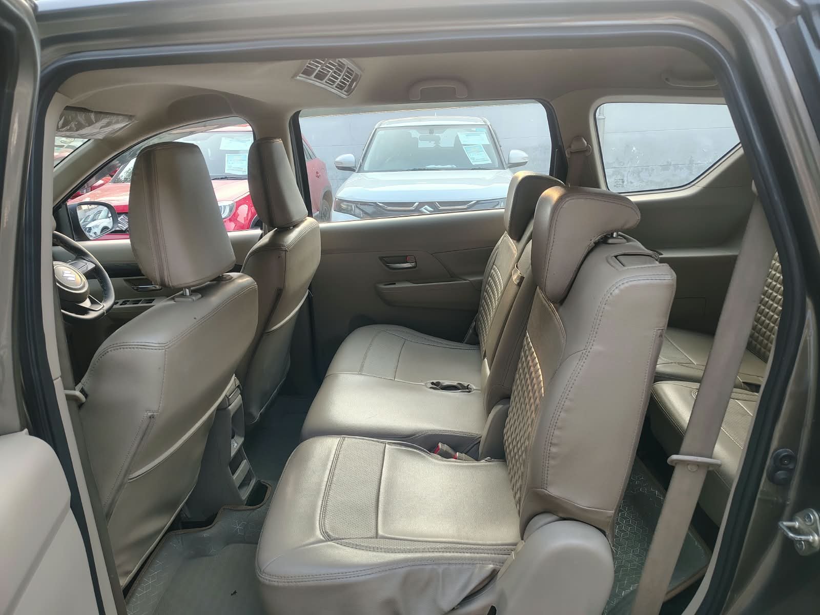 Maruti Suzuki Ertiga Zxi