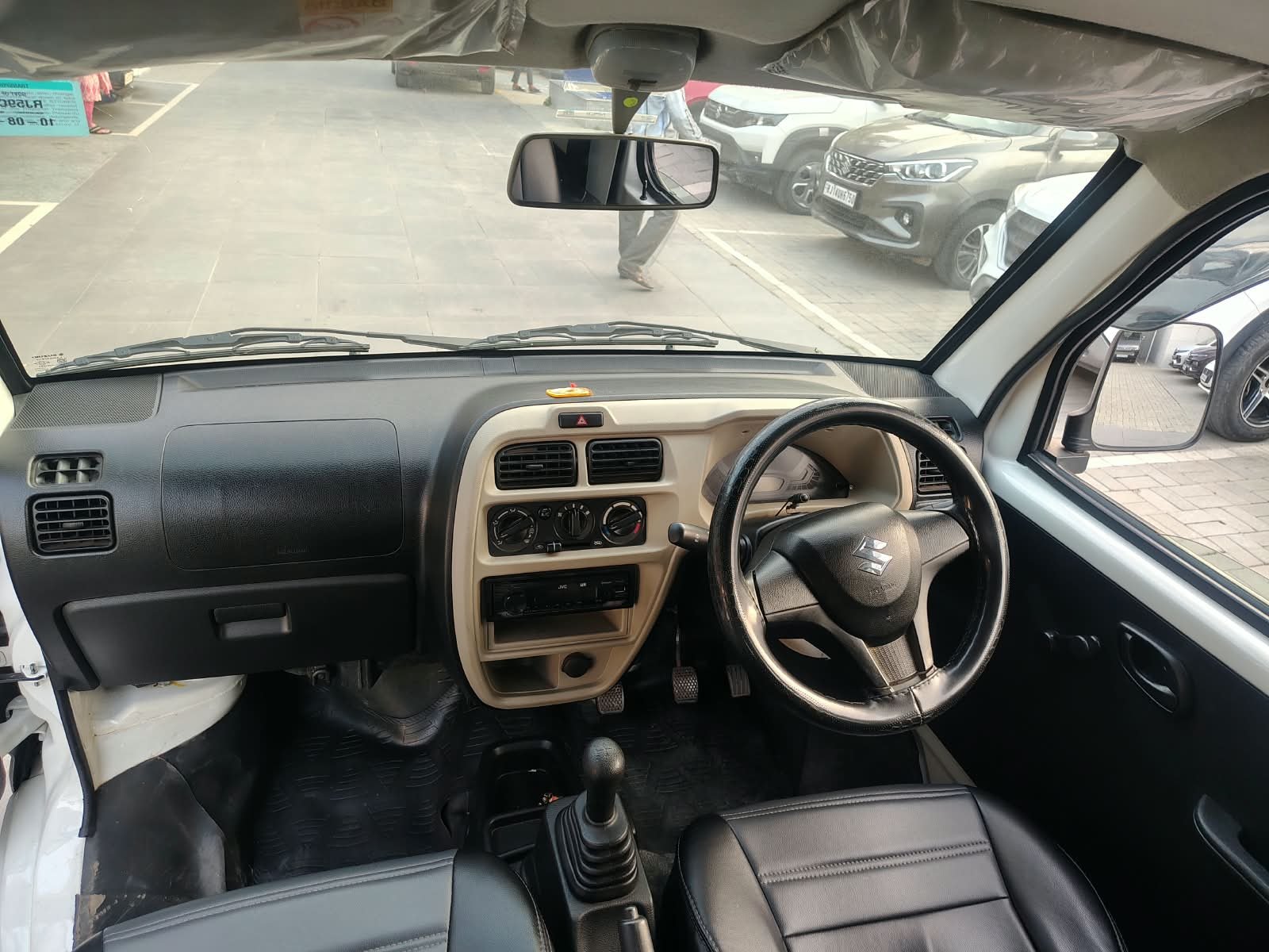 Maruti Suzuki Eeco 5 STR AC