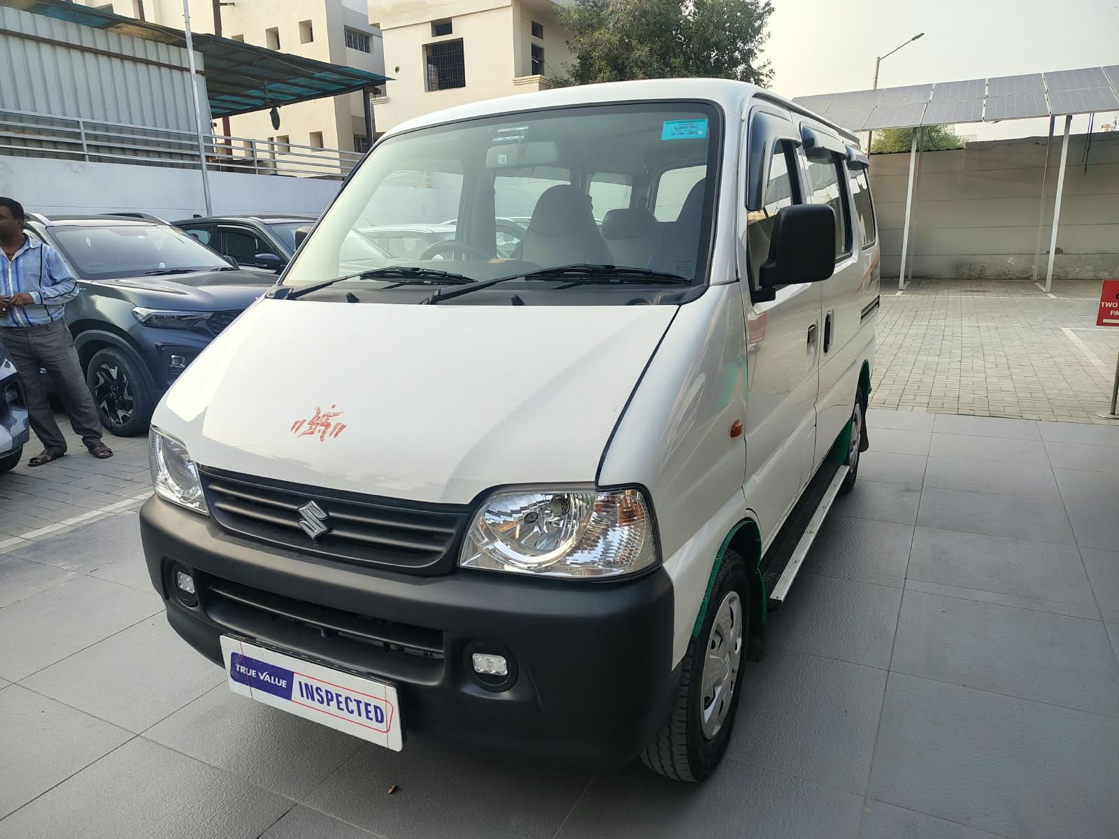 Maruti Suzuki Eeco 5 STR AC