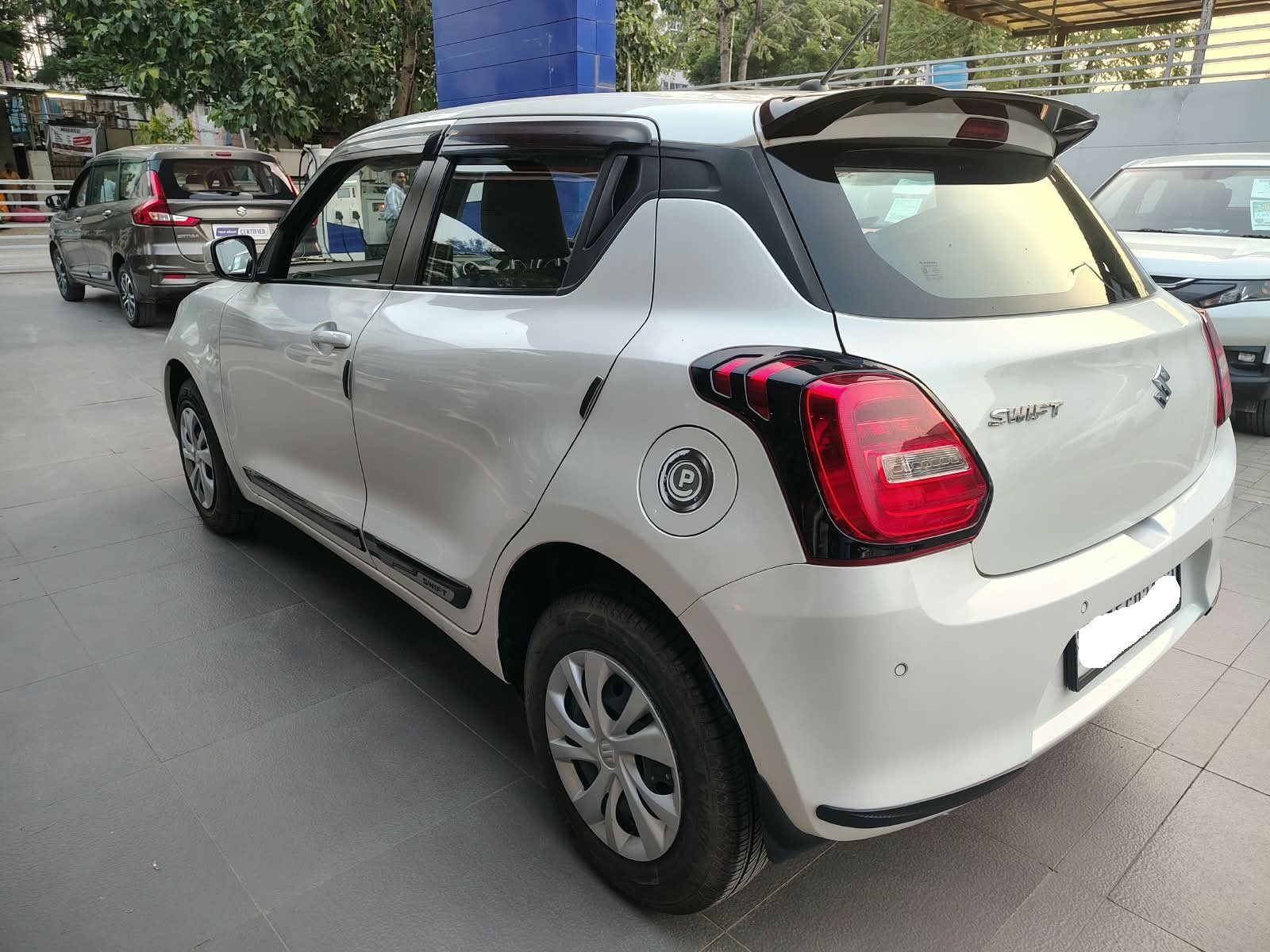 Maruti Suzuki Swift VXI