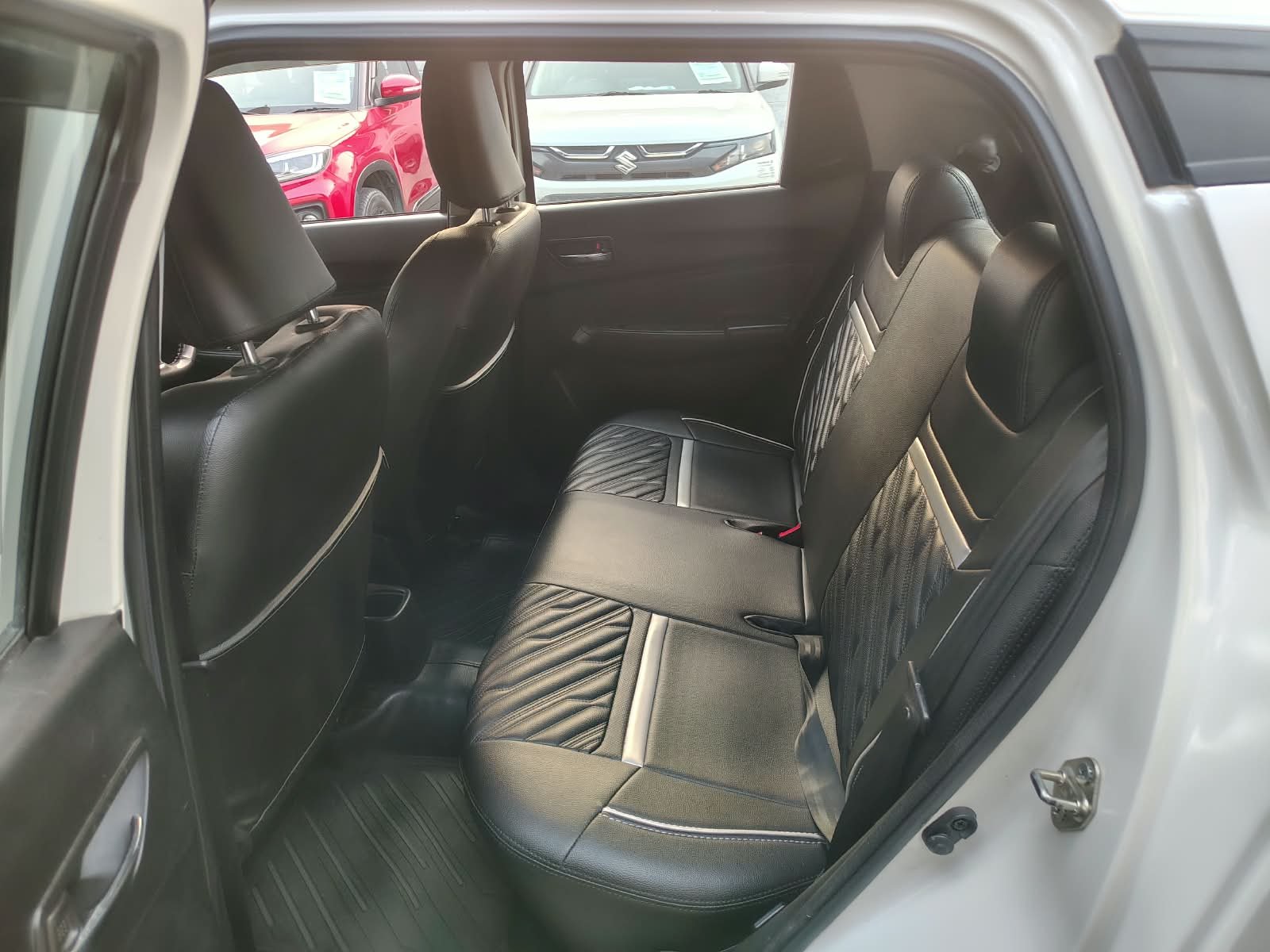 Maruti Suzuki Swift VXI