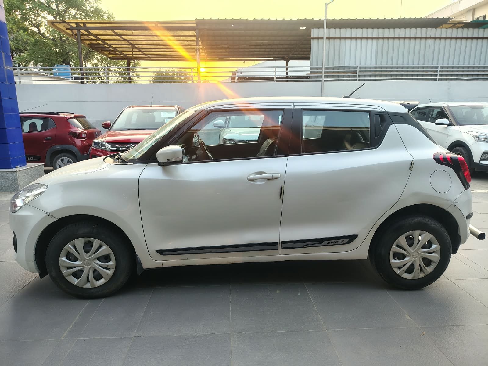 Maruti Suzuki Swift VXI