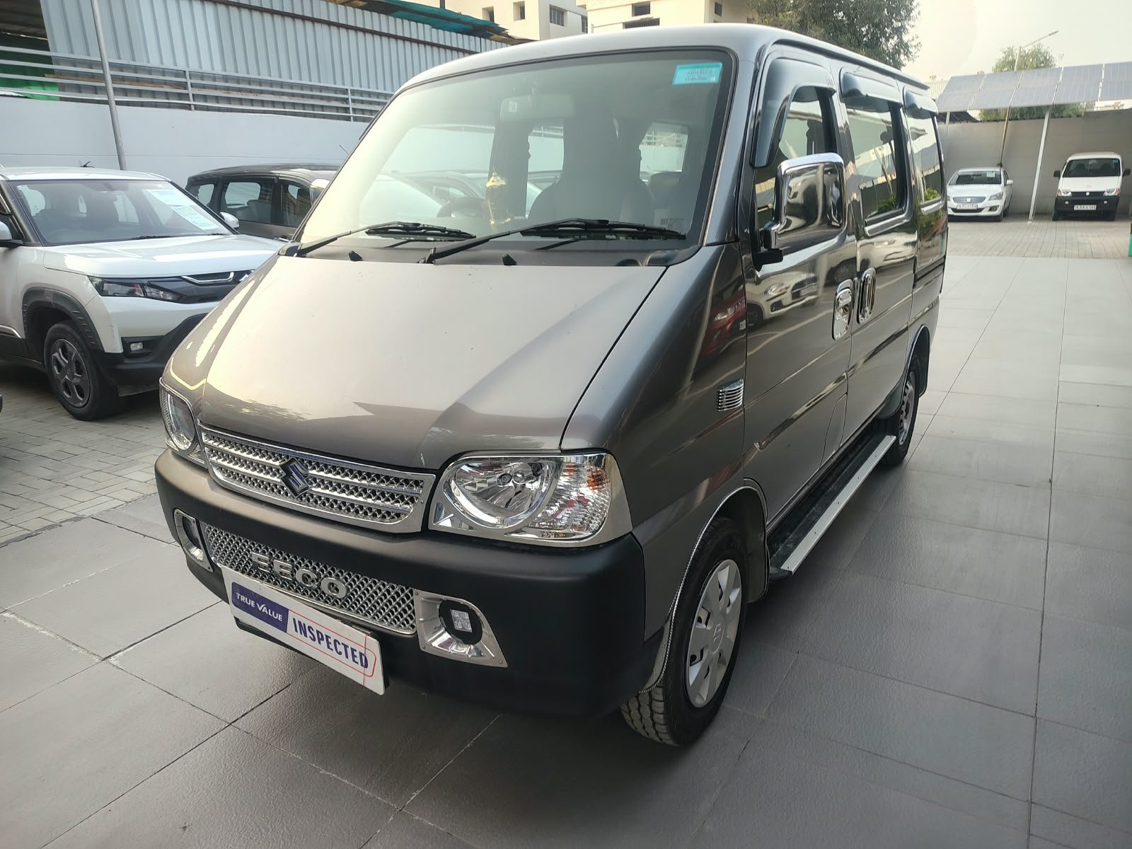 Maruti Suzuki EEco 5 STR AC