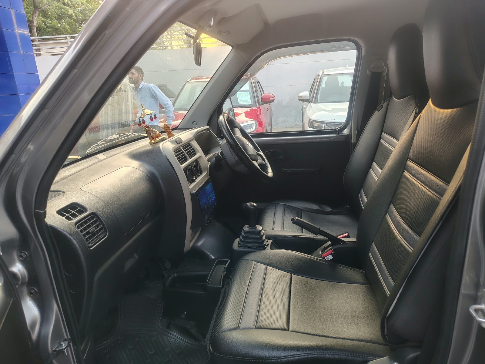 Maruti Suzuki EEco 5 STR AC